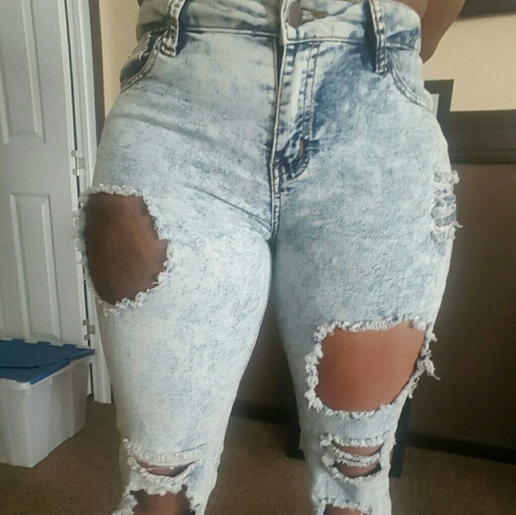 Women jeans - Picture 1 of 3
